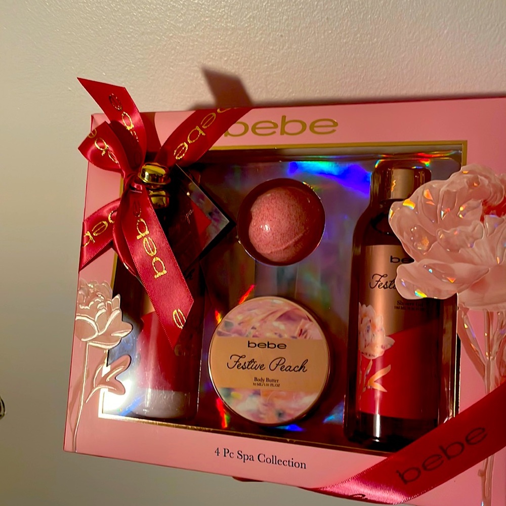 BeBe brand new Spa Set